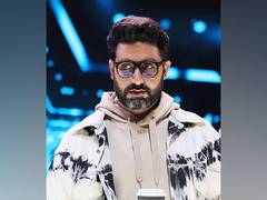 
      
      Abhishek sends out prayers for people affected by Cyclone
      
      