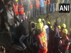 
      
      MP: 5-year-old who fell into 25-ft borewell in Rajgarh rescued
      
      