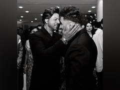 
      
      “Met the King”: Vir Das shares picture with Shah Rukh Khan
      
      