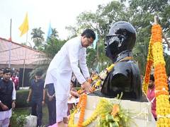 
      
      Tripura CM Manik Saha pays tribute to B.R. Ambedkar on his 67th d
      
      