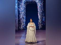 
      
      Sonam Kapoor on Indian fashion
      
      