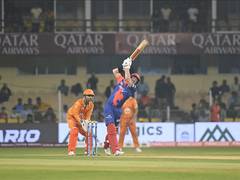 
      
      Gautam Gambhir, Sreesanth get in heated argument during LLC match
      
      