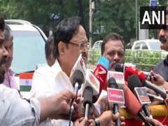 
      
      TN: Lake Puzhal fence wall weakens due to cyclone Michaung
      
      