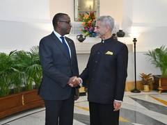 
      
      Jaishankar discusses economic cooperation with Rwandan Minister
      
      