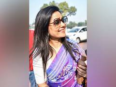 
      
      Ethics panel report on Mahua Moitra tabled in Lok Sabha
      
      