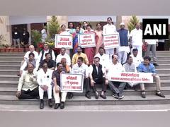 
      
      BJP MLAs hold protest in Nagpur against Priyank Kharge's remark
      
      