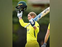 
      
      WPL 2024 Auction: Phoebe Litchfield roped in by GG for Rs 1 crore
      
      
