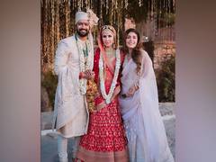 
      
      Anaita shares unseen pic from Vicky-Katrina's marriage
      
      