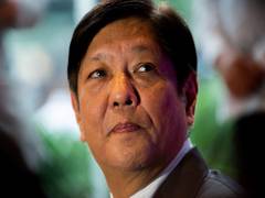 
      
      China Coast Guard provokes Philippinian vessels, personne
      
      