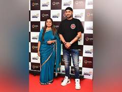 
      
      Harbhajan Singh Visits Elpro International School for the Finale 
      
      