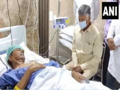 
      
      TDP chief N Chandrababu Naidu meets ailing KCR at Hyderabad
      
      