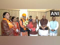 
      
      Bhajanlal Sharma meets Rajasthan Governor
      
      