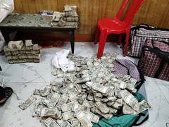 
      
      I-T raids: Odisha Congress says party not related to Dhiraj Sahu
      
      