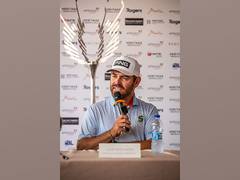 
      
      Mauritius Open: Oosthuizen seeks winning start
      
      