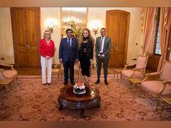 
      
      Merck Foundation Meets PRESIDENT of Mauritius 
      
      