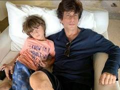 
      
      SRK, Gauri cheer for AbRam as he copies his dad's signature pose
      
      