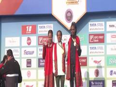 
      
      Daniel Simiu Ebenyo wins in Men's 25K 2023 Marathon in Kolkata
      
      