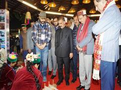 
      
      Himachal CM Sukhvinder Singh Sukhu inaugurates Him mahotsav in Di
      
      