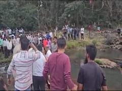 
      
      5 members of family drowned in Shalmala river near in Karnataka
      
      