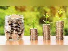 
      
      Benefits of Investing with Smallcase
      
      