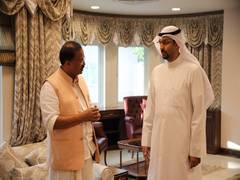 
      
      MoS Muraleedharan pays condolences at Kuwait embassy on Emir Shei
      
      