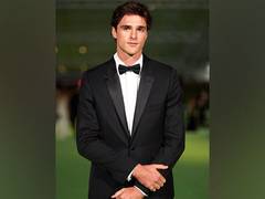
      
      Jacob Elordi all set to host ‘Saturday Night Live’
      
      