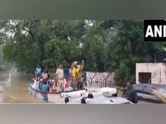 
      
      Heavy rainfall in south Tamil Nadu throws train services haywire
      
      