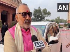 
      
      Biggest non-serious leader of this century: Giriraj Singh
      
      