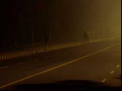 
      
      Cold tightens grips on national capital
      
      