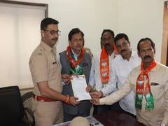 
      
      Mimicry row: Maharashtra minister files police complaint 
      
      