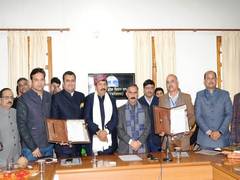 
      
      Shree Mata Chintpurni to soon have ropeway: Himachal Govt
      
      