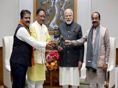 
      
      Chhattisgarh CM, Dy CMs call on PM Modi
      
      