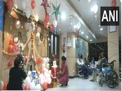 
      
      Nursing team at AMRI Hospital in Kolkata celebrates Christmas  
      
      