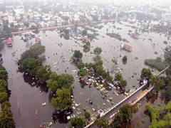 
      
      PM Modi assures support to TN, deputes Sitharaman to assess flood
      
      