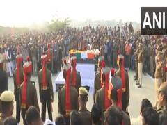 
      
      Thousands of people gather in Kanpur to pay last respects 
      
      