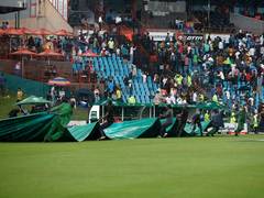 
      
      Rain interrupts 3rd session as Rahul takes India's score past 200
      
      