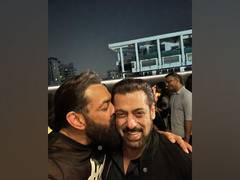 
      
      Bobby Deol wishes Salman Khan with picture from birthday bash
      
      