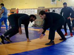
      
      Rahul Gandhi joins Bajrang Punia in wrestling drill amid WFI row
      
      