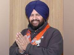 
      
      BJP leader Harjeet Grewal accuses AAP of 'misleading public'
      
      