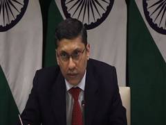 
      
      'India carefully evaluating all aspects of situation in Red Sea'
      
      