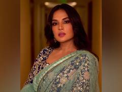 
      
      Richa Chadha slams MMT, Air India for their services
      
      