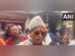 
      
      Ram temple trust chief gave 'Akshat' invitation to locals Ayodhya
      
      
