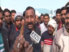 
      
      Private bus and truck drivers protest new hit-and-run law
      
      