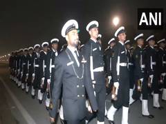 
      
      Troops rehearse for 75th Republic Day Parade amid biting cold 
      
      