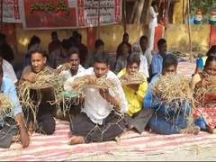 
      
      Andhra: Gooty Municipality workers' protest highlights grievances
      
      