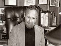 
      
      Oscar-nominated screenwriter Herman Raucher dies at 95
      
      