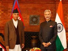 
      
      EAM Jaishankar meets former Nepal PMs Deuba, Oli
      
      