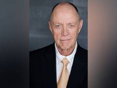 
      
      Harry Johnson, who starred in 'Harry & Louise', dies at 81
      
      