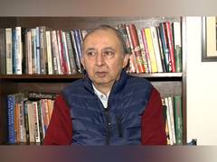 
      
      'Pakistan not able to handle its internal insurgency, has been bl
      
      