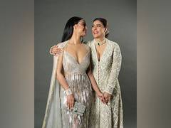 
      
      Kajol drops pics of daughter Nysa, calls her 'Pretty in pink'
      
      